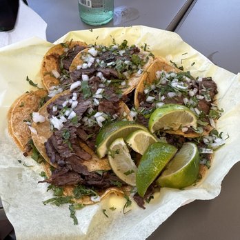 El Pastor Es Mi Señor - Sirloin tacos - Tacos Near Me - San Antonio, Texas El Pastor Es Mi Señor - Sirloin tacos - Tacos Near Me - San Antonio, Texas