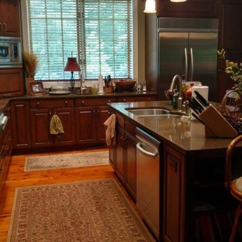 Mathis Roofing - a kitchen and dining room - General Contractors Near Me - Brevard, North Carolina Mathis Roofing - a kitchen and dining room - General Contractors Near Me - Brevard, North Carolina