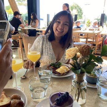 Waverly - Smoothie, Eggs Benedict + Mimosas - Breakfast & Brunch Near Me - Cardiff, California Waverly - Smoothie, Eggs Benedict + Mimosas - Breakfast & Brunch Near Me - Cardiff, California