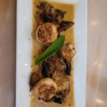 Zorba's Greek Bistro - Recommended scallop starter - Greek Near Me - Baton Rouge, Louisiana Zorba's Greek Bistro - Recommended scallop starter - Greek Near Me - Baton Rouge, Louisiana