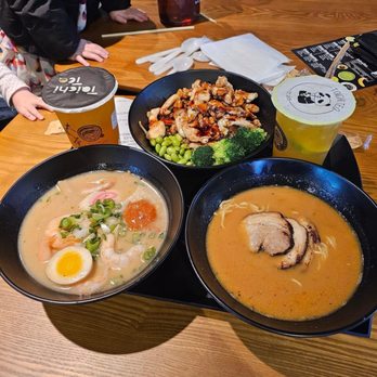 Taichi Bubble Tea - Miso Ramen Noodle Soup, spicy raman soup, Chicken rice box - Poke Near Me - Ithaca, New York
