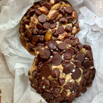 Gideon's Bakehouse - Bakeries Near Me - Orlando, Florida