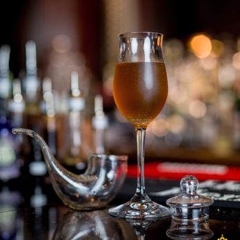UNTITLED Champagne Lounge - Cocktail Bars Near Me - Calgary, Alberta UNTITLED Champagne Lounge - Cocktail Bars Near Me - Calgary, Alberta