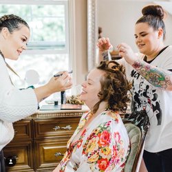 Nikki Z Artistry - The bride gets ready!