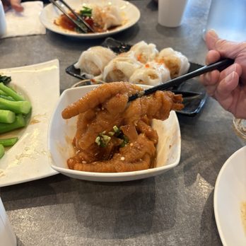 Lunasia Dim Sum House - Steamed chicken feet - Dim Sum Near Me - Cerritos, California Lunasia Dim Sum House - Steamed chicken feet - Dim Sum Near Me - Cerritos, California