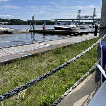 Kennebec Tavern - Outdoor patio view - New American Near Me - Bath, Maine
