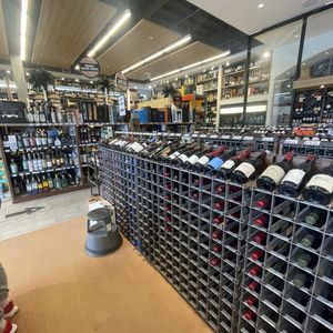 THE WINE GUY - Updated February 2026 - 24 Photos & 61 Reviews - 220 W