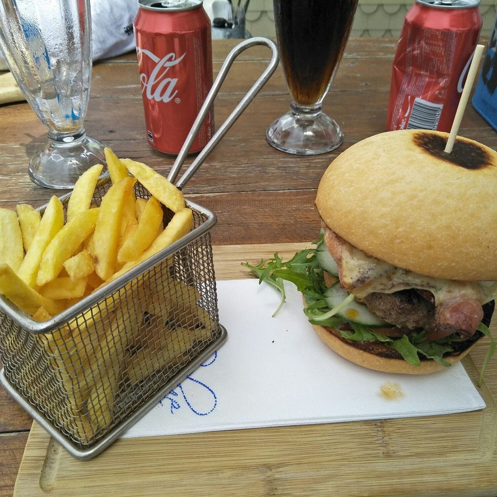 Little Blue - The little blue burger - Restaurants Near Me - St Kilda, VIC