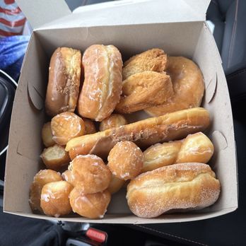 Fostar's Family Donuts - Donuts - Donuts Near Me - Granada Hills, California Fostar's Family Donuts - Donuts - Donuts Near Me - Granada Hills, California