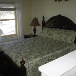 Standard Queen. Firm mattress! Standard Queen. Firm mattress!