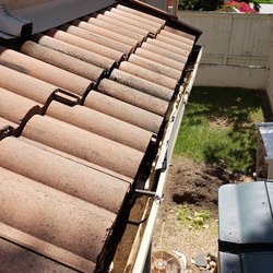 SLIC Services - By keeping your gutters clean you protect your home and keep it looking good