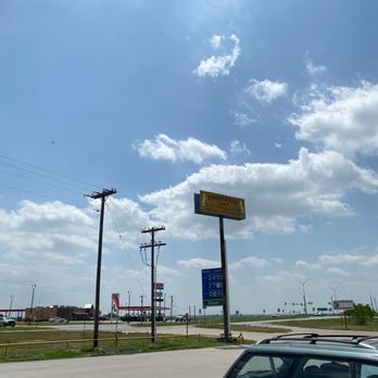 Taqueria Los Potrillos - Outside signage - Mexican Near Me - Pleasanton, Texas
