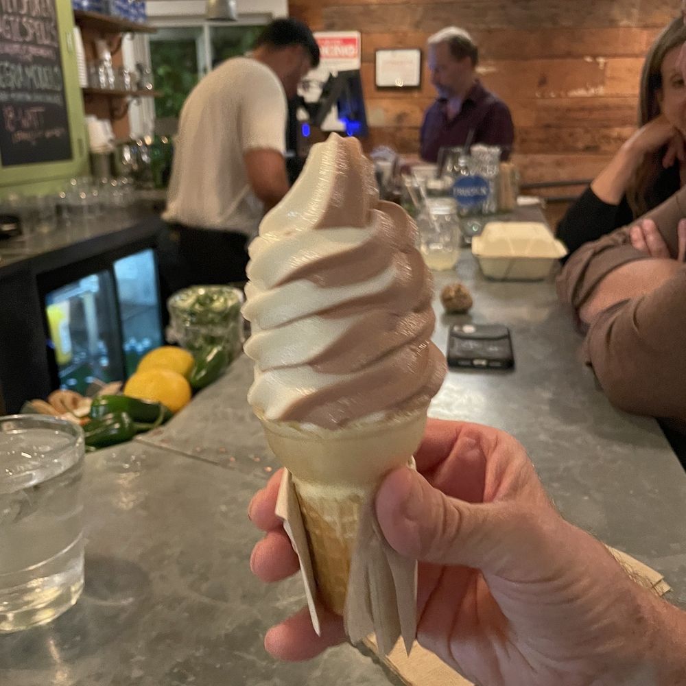 Soft serve ice cream Soft serve ice cream