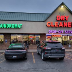 Holiday Plaza Laundry