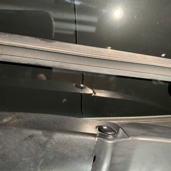 Safelite AutoGlass - Crack originating from the bottom, exactly at the center of the newly replaced windshield. I saw the crack run upward when DEFROST was on. - Windshield Installation & Repair Near Me - Union City, Georgia