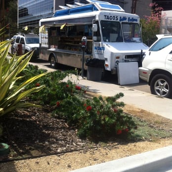 Mr Taco - a taco truck parked on the side of the road - Street Vendors Near Me - Los Angeles, California Mr Taco - a taco truck parked on the side of the road - Street Vendors Near Me - Los Angeles, California
