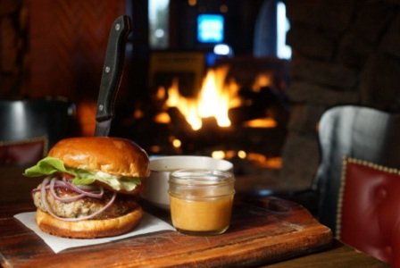 Townhall Maple Ridge by null