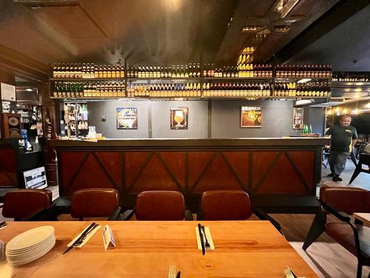 Brauhaus Restaurant & Pub by null