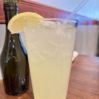 Cahill Bistro - Fresh squeezed Lemonade, made in-house. So refreshing! - Latin American Near Me - Edina, Minnesota