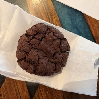 Flight Coffee - Double chocolate cookie - Coffee & Tea Near Me - Bedford, New Hampshire Flight Coffee - Double chocolate cookie - Coffee & Tea Near Me - Bedford, New Hampshire