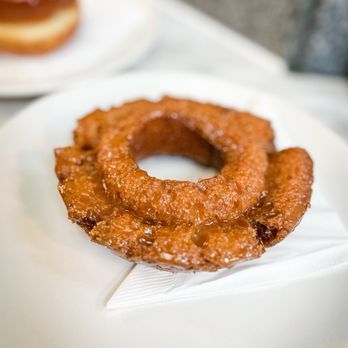 49th Parallel Coffee - Salted Caramel Old Fashioned Donut - Coffee & Tea Near Me - Vancouver, British Columbia 49th Parallel Coffee - Salted Caramel Old Fashioned Donut - Coffee & Tea Near Me - Vancouver, British Columbia