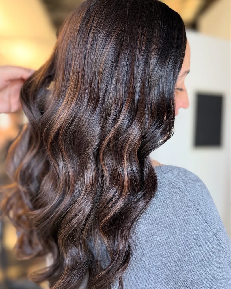 Halo Hair Salon Logo