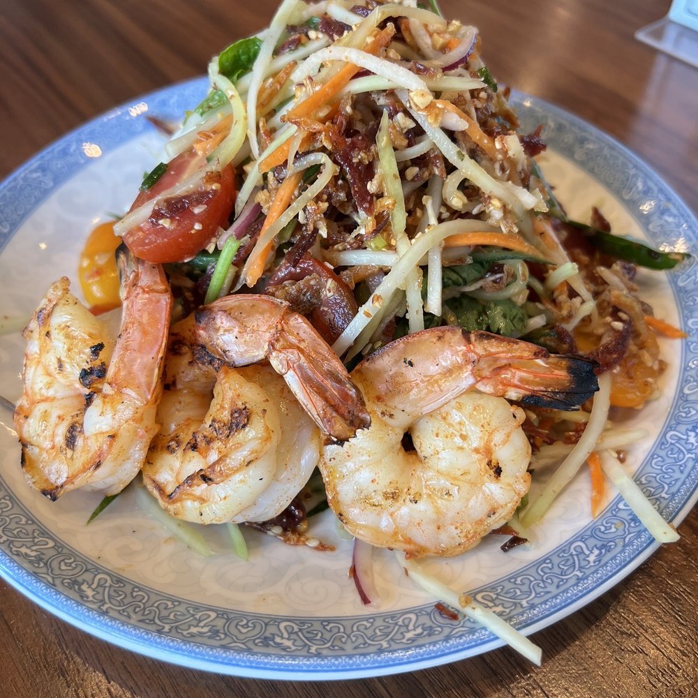 Little Sister - papaya salad - Vietnamese Near Me - El Segundo, California Little Sister - papaya salad - Vietnamese Near Me - El Segundo, California