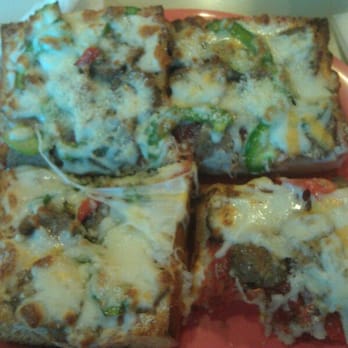 Amina Pizzeria - Meatballs and pepper French bread pizza - Pizza Near Me - Honolulu, Hawaii