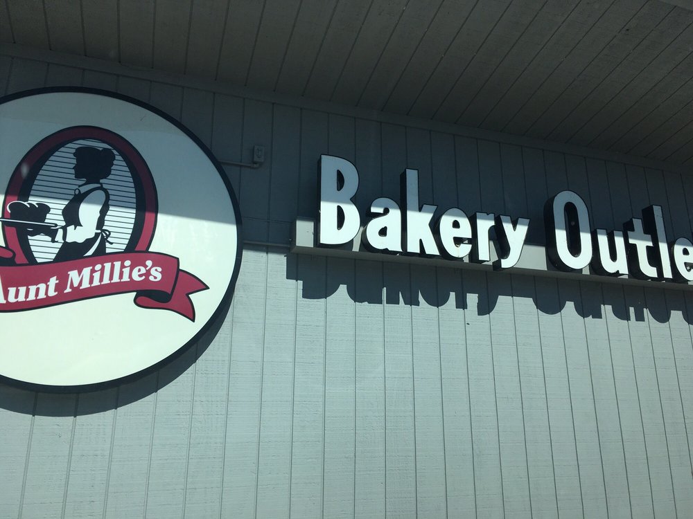 AUNT MILLIES BAKERY OUTLET Updated September 2024 1912 Bluffton Rd