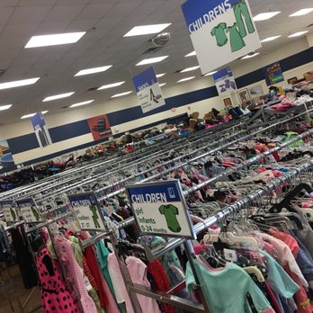 Goodwill Store - Lamar - Thrift Stores Near Me - Arlington, Texas