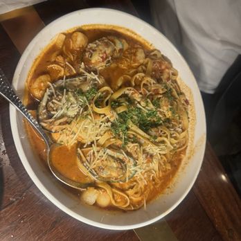 Oyster Bar - Seafood Diablo Pasta - Seafood Near Me - Sparks, Nevada Oyster Bar - Seafood Diablo Pasta - Seafood Near Me - Sparks, Nevada