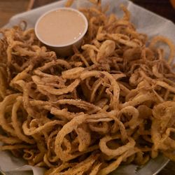 Thirsty Monk - Angel hair onion rings