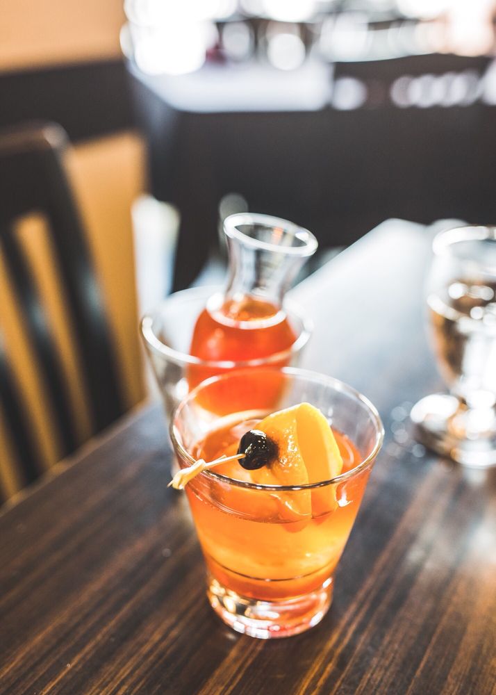 Nunos Bistro & Bar