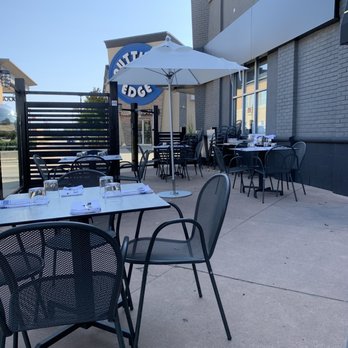 Smash - Patio - Bars Near Me - Whitby, Ontario
