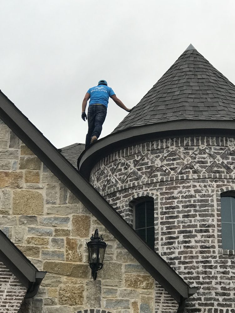 Slide of Wise Construction & Roofing