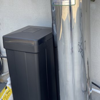 Plumber XP - Upgraded water softener 2 cu ft vs old 1.5 cu ft that was on its last leg. - Plumbing Near Me - La Habra, California Plumber XP - Upgraded water softener 2 cu ft vs old 1.5 cu ft that was on its last leg. - Plumbing Near Me - La Habra, California