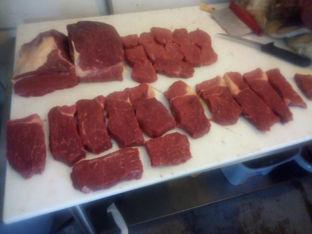 Norton's Custom Meat Processing Logo