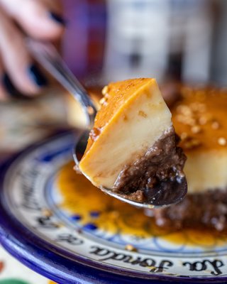 LA FONDA DE LOS CARNALITOS by null