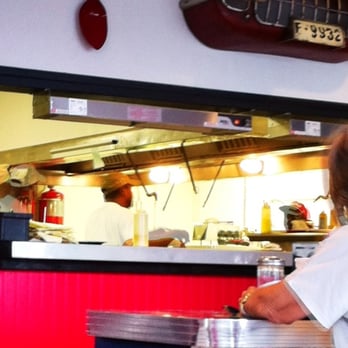 Sizzlin Steak Or Eggs - Cooks on the new spacious kitchen turning out the great food. - Steakhouses Near Me - Aberdeen, North Carolina Sizzlin Steak Or Eggs - Cooks on the new spacious kitchen turning out the great food. - Steakhouses Near Me - Aberdeen, North Carolina
