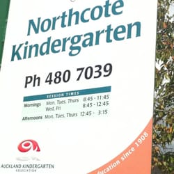 Northcote Kindergarten - Welcome sign and info at Nutsey Street