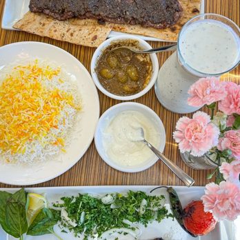 Diyar restaurant - Persian/Iranian Near Me - North Vancouver, British Columbia
