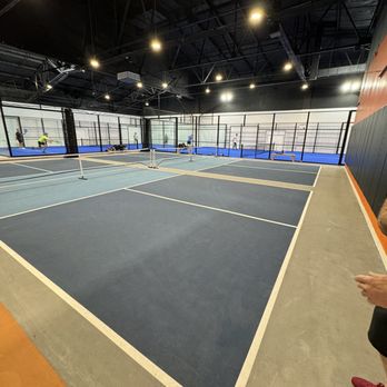 PadelSport - Two dedicated pickleball courts next to each other - Sports Clubs Near Me - Montreal, Quebec PadelSport - Two dedicated pickleball courts next to each other - Sports Clubs Near Me - Montreal, Quebec
