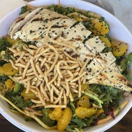Spicy Thai salad