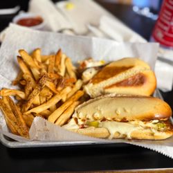 Tracks - Philly cheesesteak