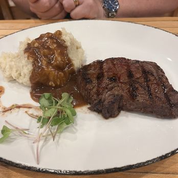 The Bears Den Steakhouse - 8oz sirloin with mashed potatoes - Steakhouses Near Me - Cambridge, Ohio The Bears Den Steakhouse - 8oz sirloin with mashed potatoes - Steakhouses Near Me - Cambridge, Ohio