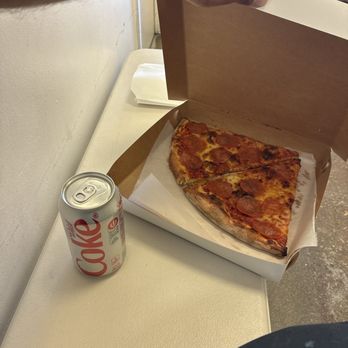 Lucky's Pizza - Pizza Near Me - Canoga Park, California Lucky's Pizza - Pizza Near Me - Canoga Park, California
