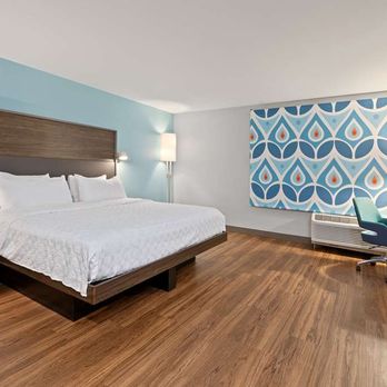 Tru by Hilton Sharonville Cincinnati - Guest room - Hotels Near Me - Cincinnati, Ohio Tru by Hilton Sharonville Cincinnati - Guest room - Hotels Near Me - Cincinnati, Ohio