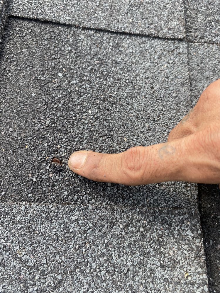 Slide of Juventino Rosas Roofing