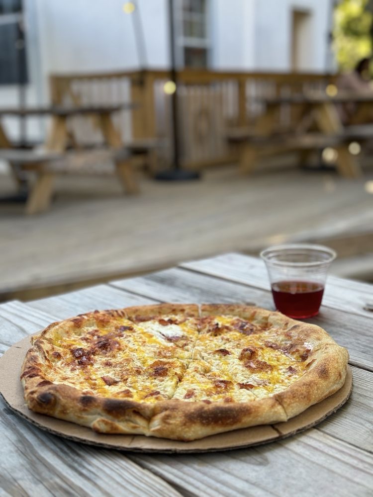 Social spots from Bird Girl Bottle Shop