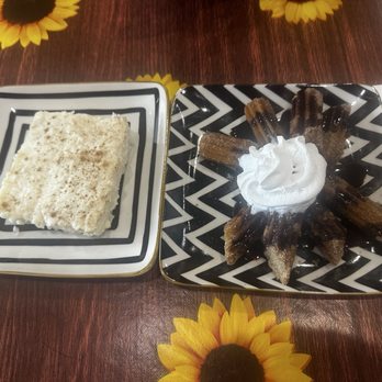 Lindo Yucatan - Churros, desert, main course - Breakfast & Brunch Near Me - Portland, Oregon Lindo Yucatan - Churros, desert, main course - Breakfast & Brunch Near Me - Portland, Oregon